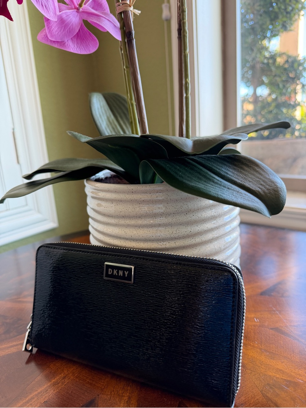 DKNY Black Textured Zip Wallet with Silver Hardware